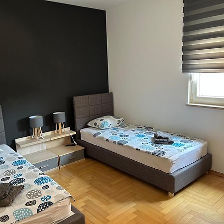 Apartment Lungomare Pula Ngoại thất bức ảnh
