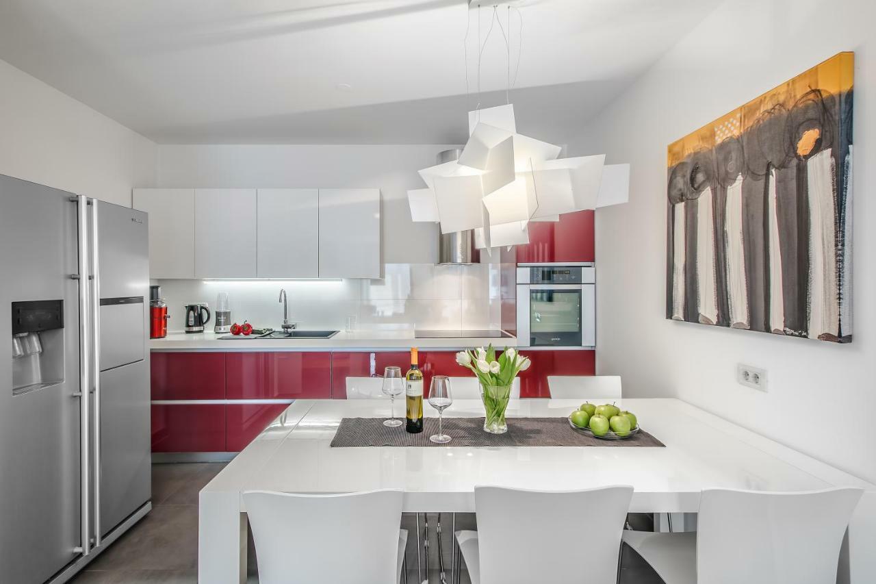 Apartment Lungomare Pula Ngoại thất bức ảnh
