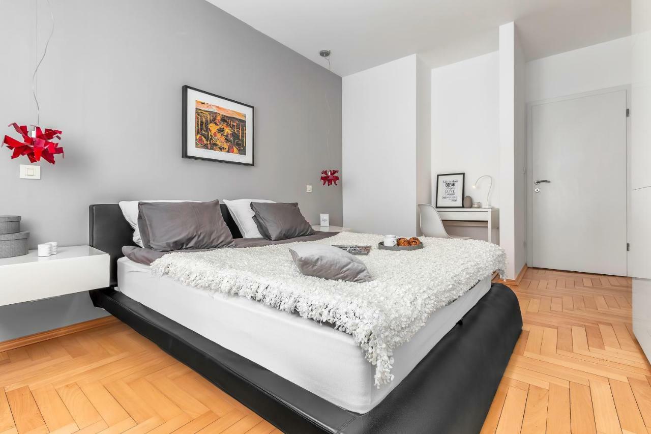 Apartment Lungomare Pula Ngoại thất bức ảnh