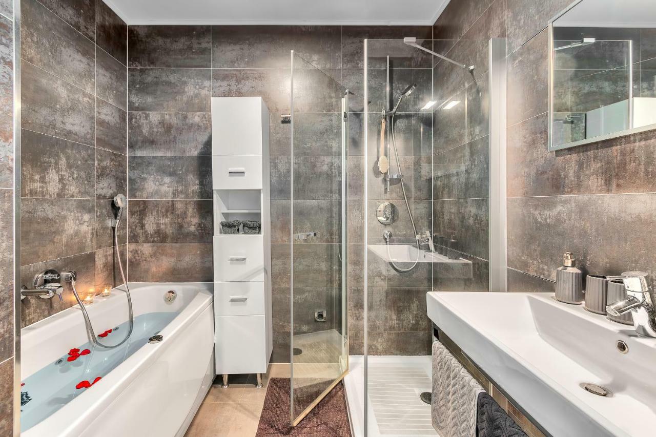 Apartment Lungomare Pula Ngoại thất bức ảnh